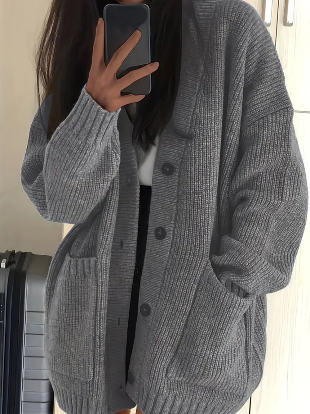 💙 NWOT - Oversized Gray Rib-Knit Button Front Cardigan Sweater